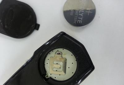 热销新款蓝牙自拍器 你的便携拍照助手